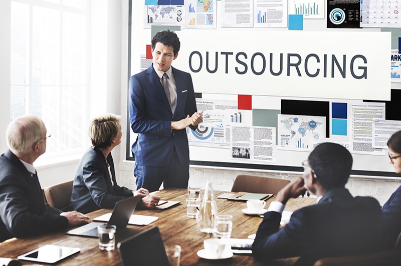 How to Outsource Business Processes